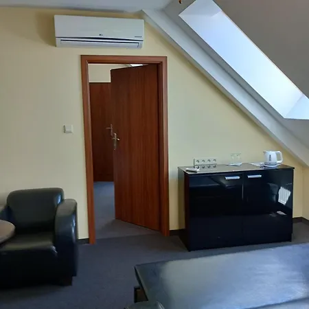 Apartmanhotel W Palacu Krakkó