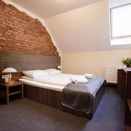 W Pałacu Hotel apartamentowy 3*