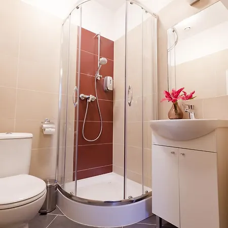 W Palacu Apartahotel Cracovia