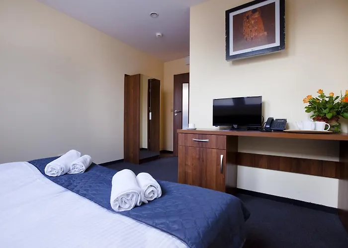 W Palacu Aparthotel 3*